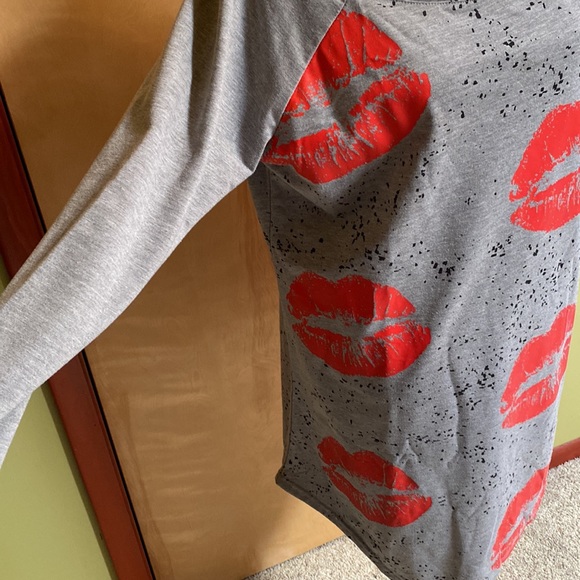 Womens Man Xi Thang 2XL top. - Picture 2 of 11